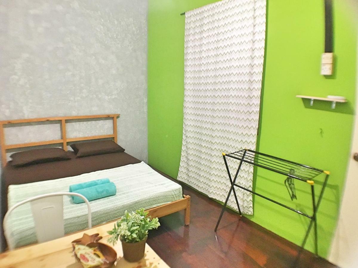 Lavender Green Home Malacca Exteriér fotografie
